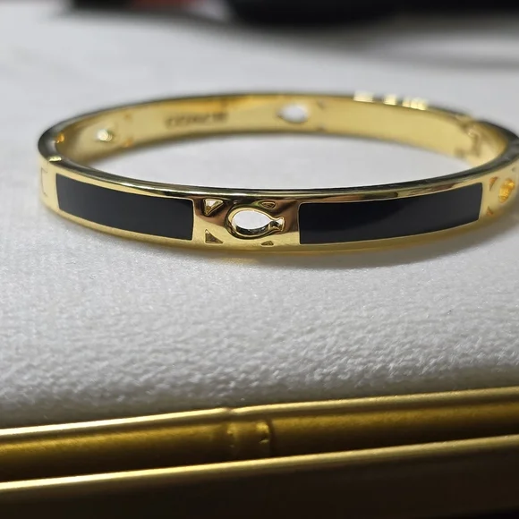 Coach Signature Enamel Bangle - Picture 7 of 7